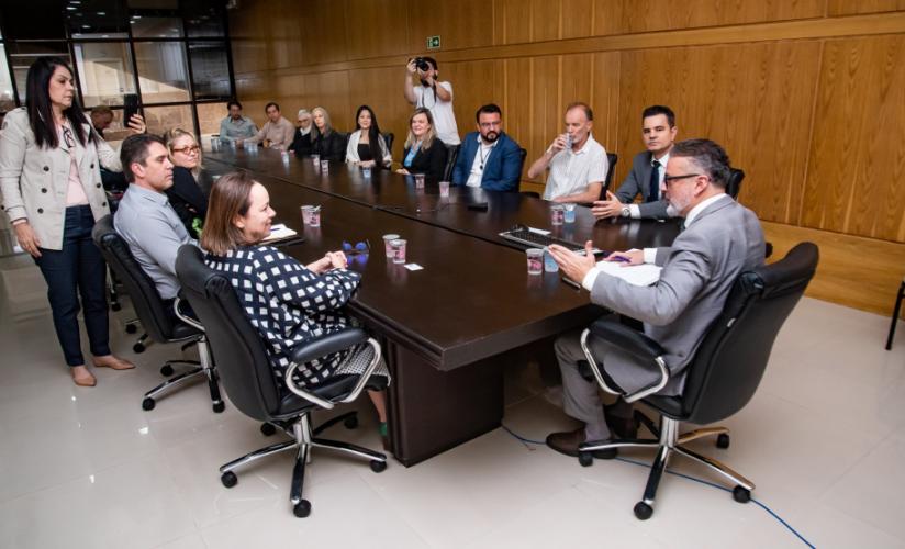 Estado firma acordo para retomada das obras do Museu de Arte Contemporânea