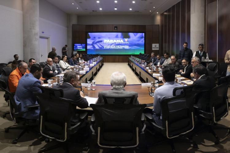 Estado prepara plano de retomada econômica para Rio Bonito do Iguaçu após tornado