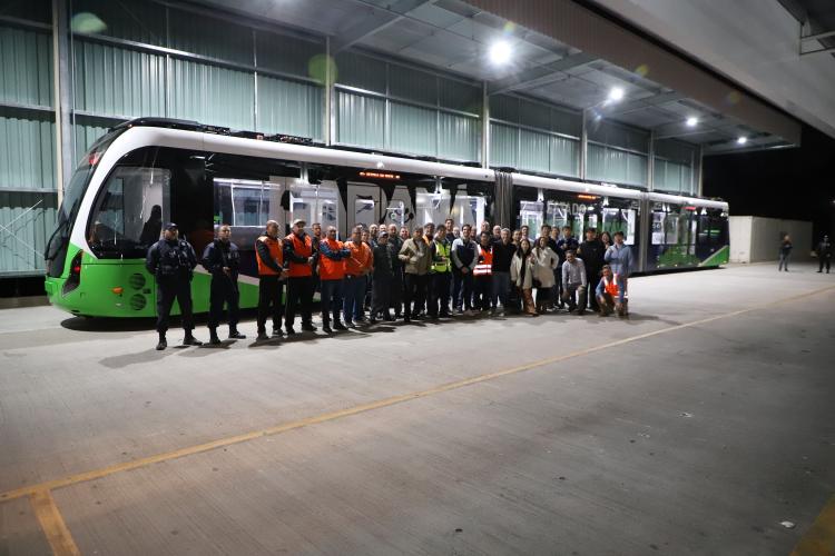 BUD chega a Piraquara para fase final de testes; operação com passageiros inicia em dezembro