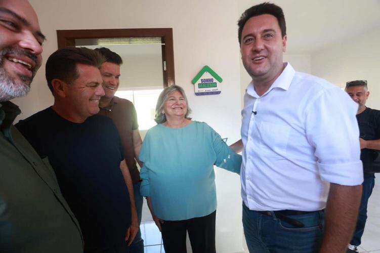 Governador inaugura o Condomínio do Idoso de Guarapuava, o 8° do Estado
