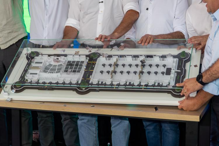 Estado vai investir R$ 200 milhões para construção do Centro de Convenções do Oeste