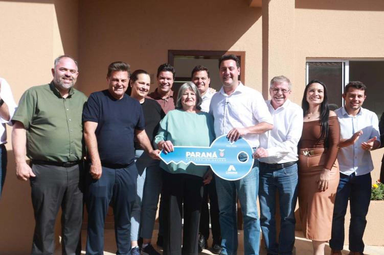 Governador inaugura o Condomínio do Idoso de Guarapuava, o 8° do Estado