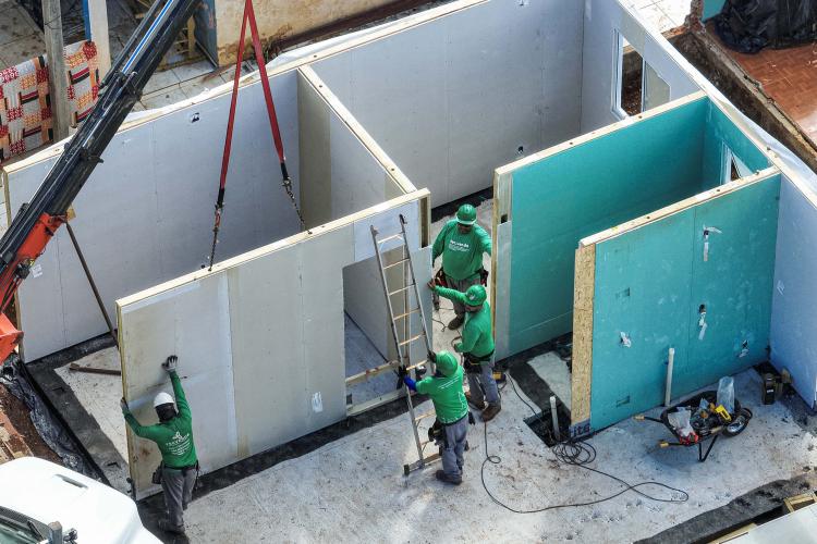Cinco casas novas estão em construção em Rio Bonito do Iguaçu