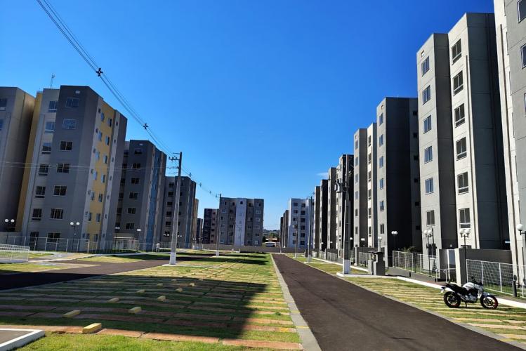 Governo do Paraná aporta R$ 6,6 milhões e entrega mais 336 apartamentos em Londrina