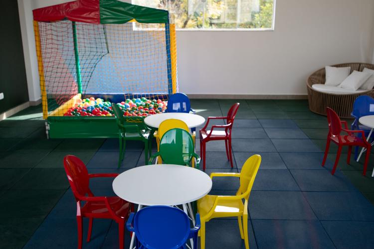 Com o apoio do Estado, mais 384 apartamentos são entregues em Curitiba