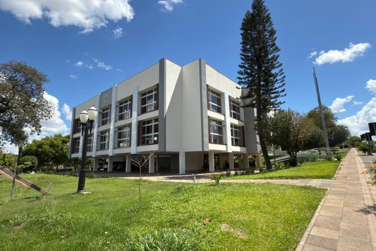 Governo do Estado investe mais de R$ 200 milhões em obras de paços municipais