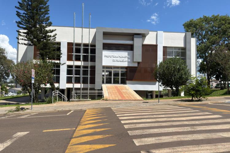 Governo do Estado investe mais de R$ 200 milhões em obras de paços municipais