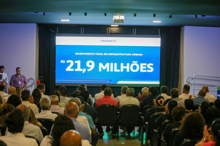 Estado investe R$ 30,6 milhões na pavimentação em concreto de estradas rurais em Nova Esperança