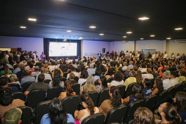 Estado investe R$ 30,6 milhões na pavimentação em concreto de estradas rurais em Nova Esperança