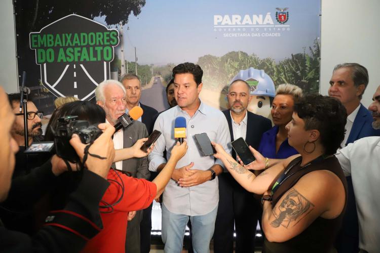 Paraná capacita mais de 800 pessoas para ampliar transparência em obras de pavimentação