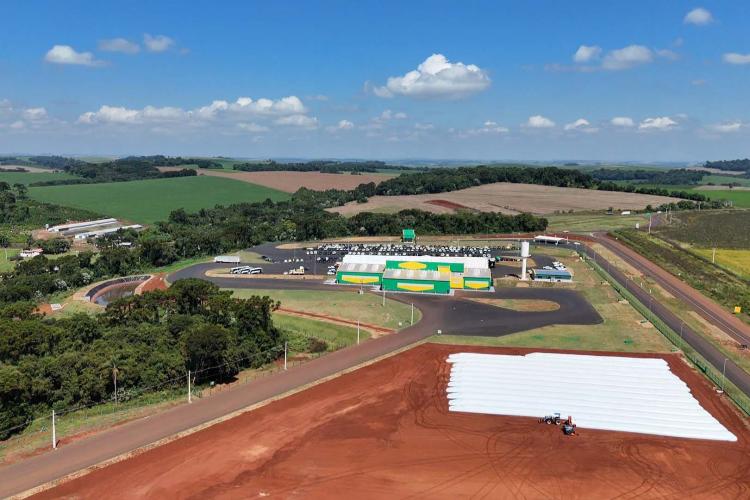 Nova indústria da Cooperativa Tradição em Pato Branco vai processar 3 mil toneladas de soja por dia