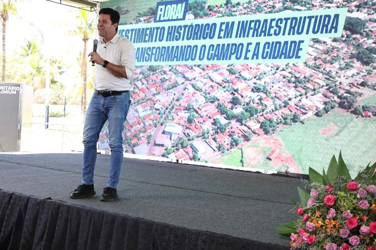 Estado investe R$ 67,6 milhões para melhoria da infraestrutura urbana e rural de Floraí