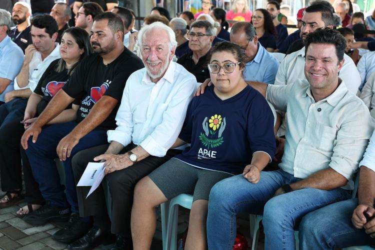 Cinco unidades entregues: Darci Piana inaugura nova Apae de Nossa Senhora das Graças