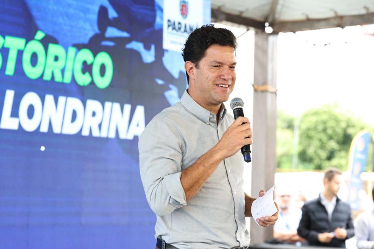 Ratinho Junior anuncia R$ 33 milhões para reforma do Autódromo Internacional de Londrina
