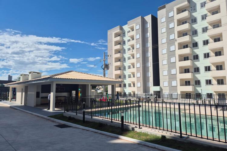 Com R$ 4,7 milhões do Casa Fácil Paraná, Cohapar entrega 256 apartamentos em Maringá