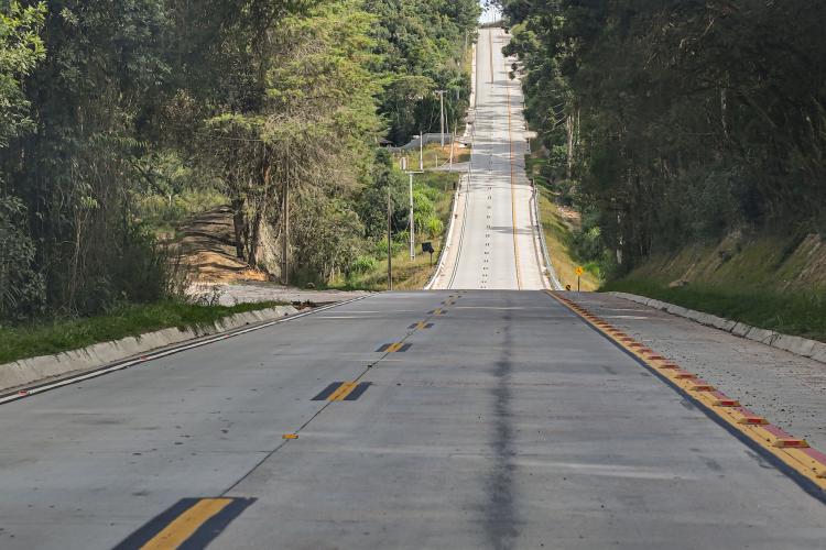 Ligação entre Mandirituba e São José dos Pinhais supera 65% de execução