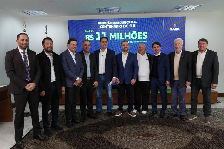 Ratinho Junior confirma R$ 363 milhões para 10 cidades em sete regiões do Estado