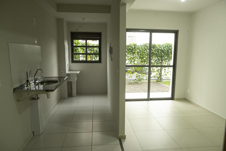Ratinho Junior inaugura residencial com 320 unidades em Londrina, no Norte do Estado