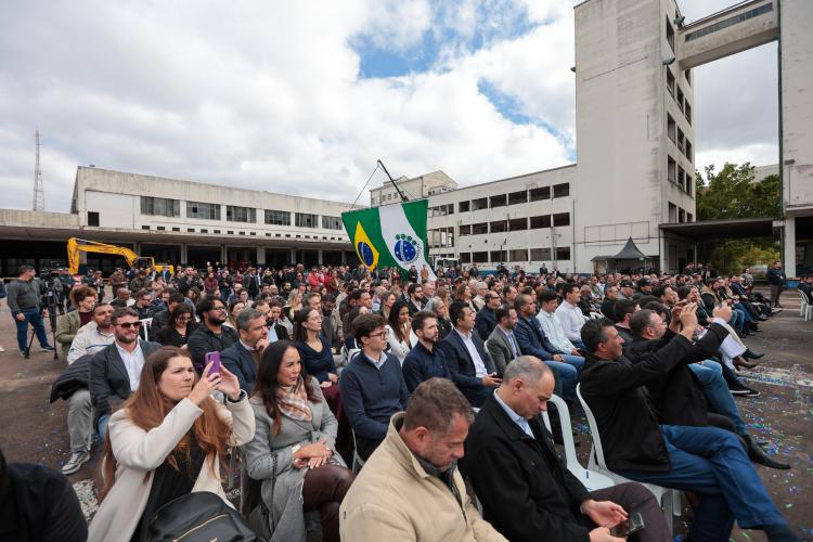 "Fábrica de Ideias vai levar o Paraná para vanguarda da tecnologia", afirma Ratinho Junior