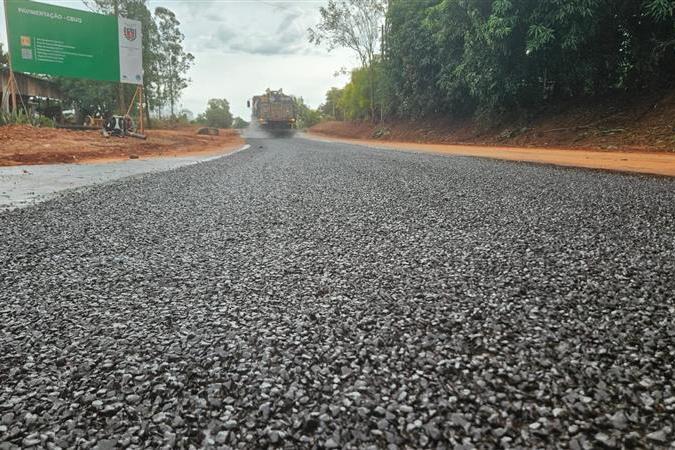 Deslocamento mais fácil Estado investe R$ 877 milhões em estradas vicinais do Paraná