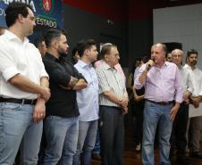 Com o apoio do Estado 26 municípios do Noroeste investem em asfalto, Praças e Escolas