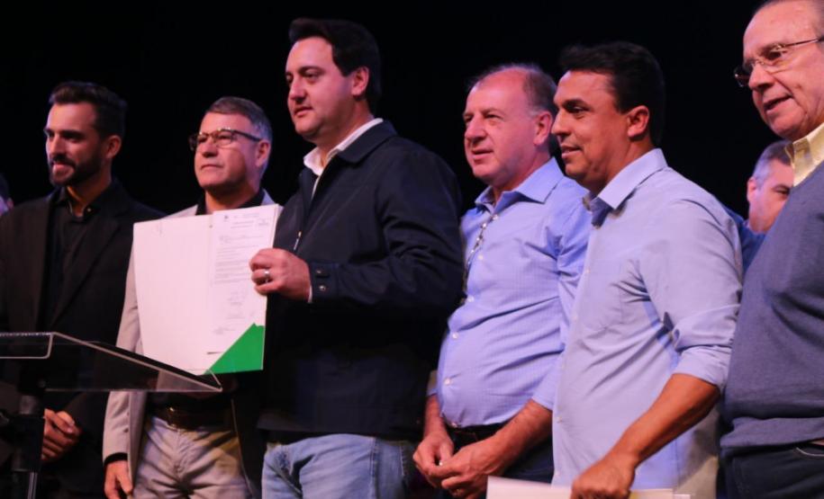 Governador confirma investimentos de R$ 8 milhões em 12 municípios no Noroeste do PR