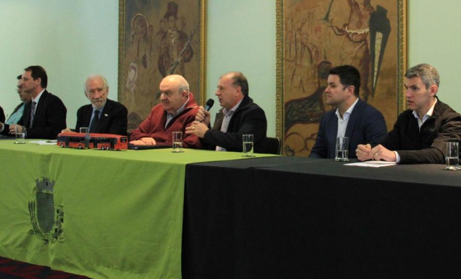 Convênio vai melhorar o transporte de Curitiba e Região