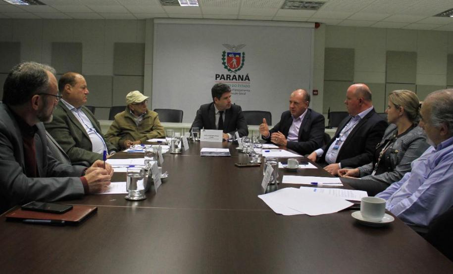 Conselheiros do Paranacidade realizam a 153ª Reunião Ordinária no Palácio das Araucárias