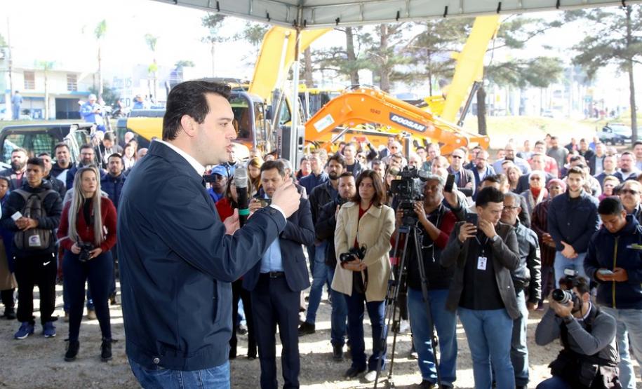 Governo do Paraná garante a Pinhais investimentos em obras, saneamento e escolas