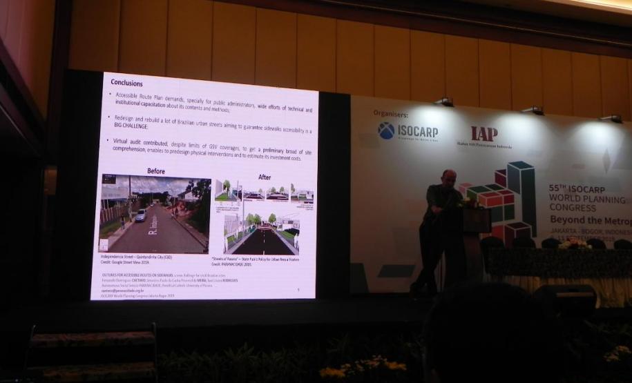 Método para Plano de Rota Acessível em Calçadas do Paraná é apresentado em Congresso na Indonésia