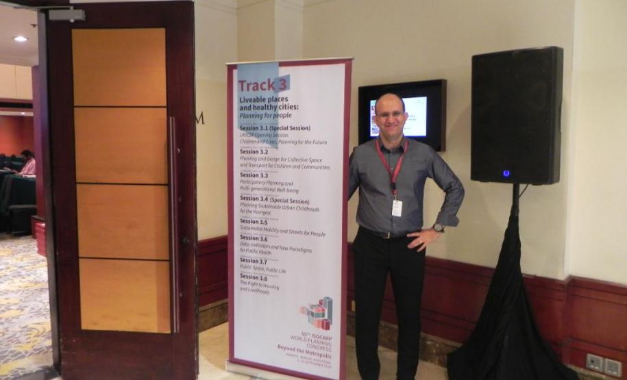 Método para Plano de Rota Acessível em Calçadas do Paraná é apresentado em Congresso na Indonésia