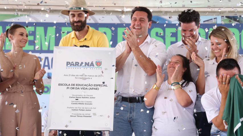 Fim do improviso: Ratinho Junior inaugura nova APAE de Flor da Serra do Sul