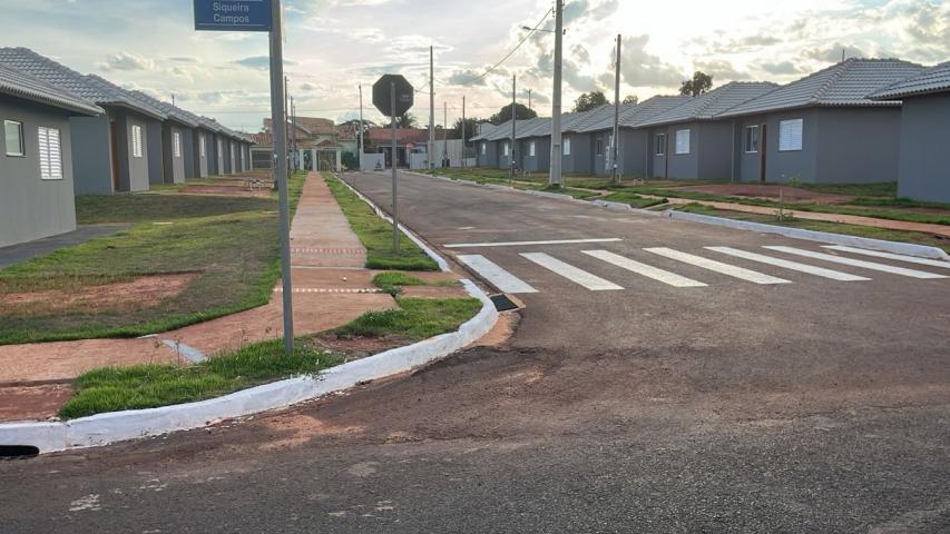 Com recursos do Casa Fácil Paraná, 34 famílias de Loanda recebem a casa própria