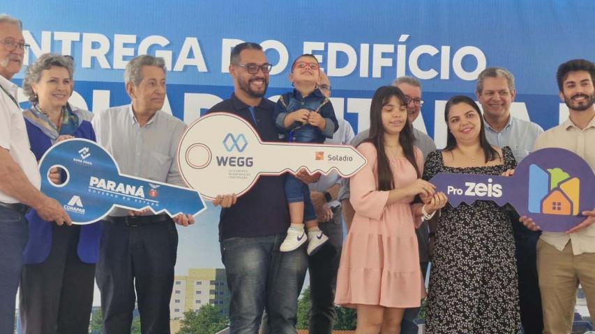 Com apoio do Estado, COHAPAR entrega novo Residencial em Maringá