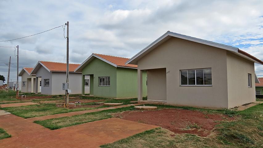 Lei de perdão de dívidas com a Cohapar já beneficiou mais de 1.200 famílias em todo o Estado