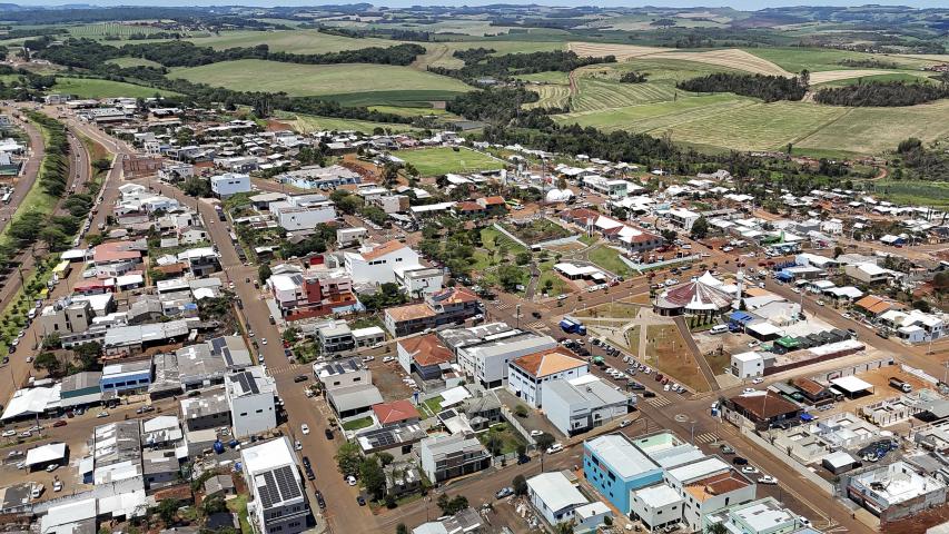 Estado já investiu R$ 63 milhões para apoiar Rio Bonito do Iguaçu com reformas, novas casas e auxílio