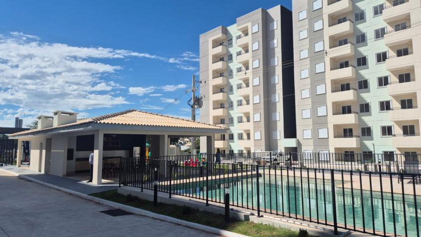 Com R$ 4,7 milhões do Casa Fácil Paraná, Cohapar entrega 256 apartamentos em Maringá