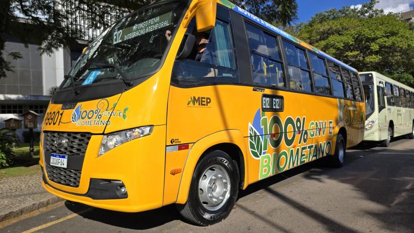 Amep inicia testes com ônibus movido a GNV e biometano em linha metropolitana