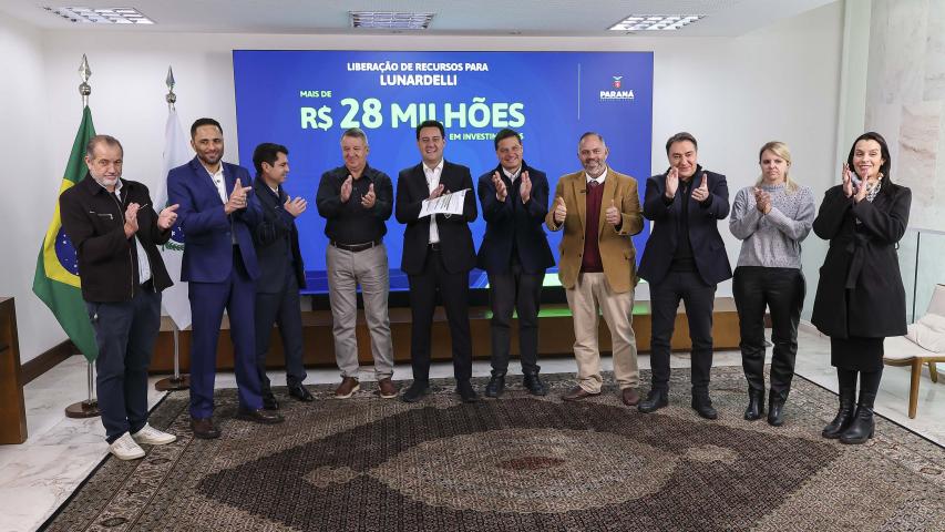 Ratinho Junior anuncia R$ 221 milhões em obras e investimentos para 9 cidades