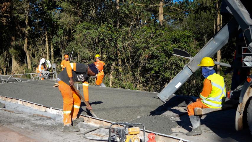 Reta final: pavimentação entre Mandirituba e São José dos Pinhais chega a 84,19%